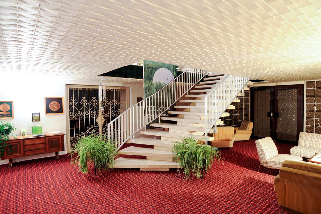 Parkhotel 1970 Vielbrunn Buitenkant foto